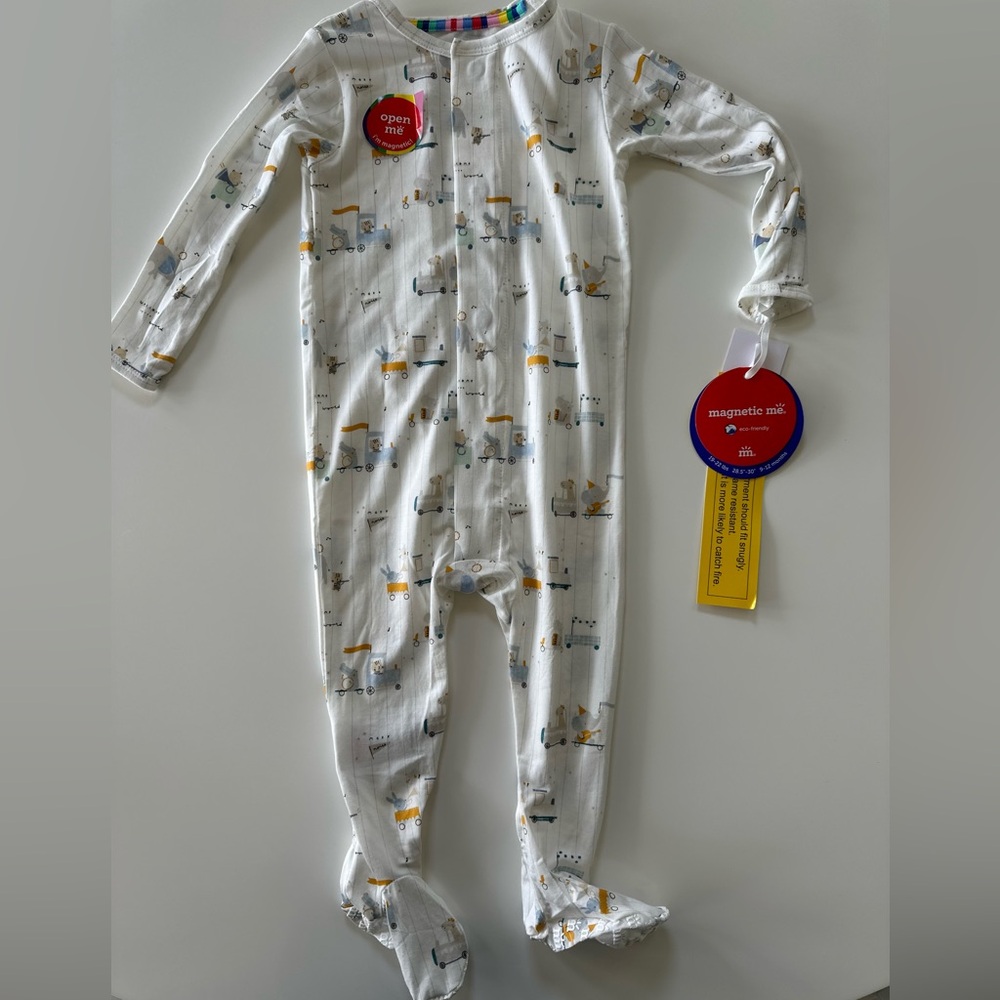 Magnetic Me Footie 9-12 Months